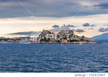 The old town of Kerkira, the capital of Corfu Island 132415847