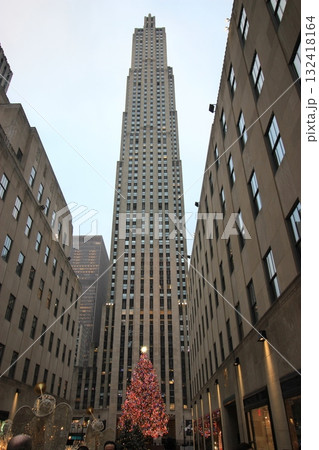 ニューヨーク冬の街並みとクリスマスイルミネーション観光風景、お土産、NintendoやTiffany ニューヨーク冬の街並みとクリスマスイルミネーション観光風景、お土産、NintendoやTiffany 132418164