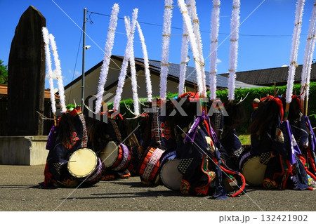 岩手県民俗芸能公演　鹿踊り 132421902