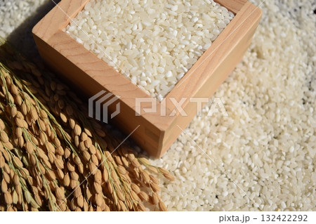 精米された白米 132422292