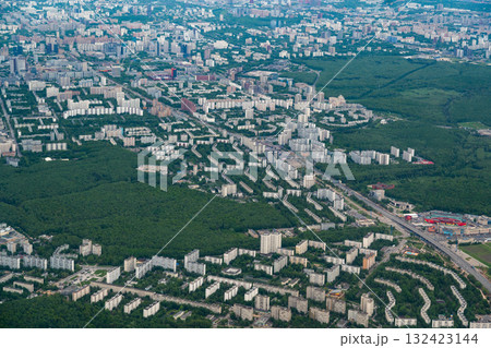 Trade Union Street and the Moscow districts of Teply Stan and Konkovo from a bird's-eye view. 132423144