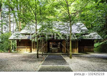 高千穂　天岩戸神社　東本宮　拝殿　宮崎県高千穂町 132425219