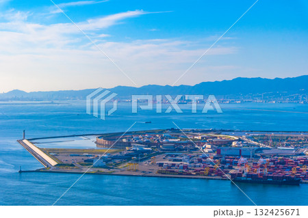 大阪港と万博閉幕後の夢洲 大阪港と万博閉幕後の夢洲 132425671