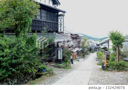 中山道、馬籠宿 中山道、馬籠宿 132429078
