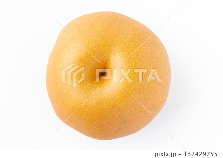 白背景に1個の梨(豊水) 白背景に1個の梨(豊水) 132429755