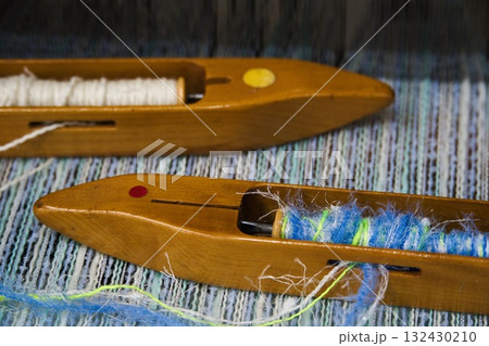 伝統的な繊維産業の工場の様子 132430210