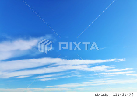 北海道 秋の青空と雲 北海道 秋の青空と雲 132433474