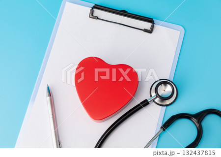 思いやりの診察イメージ01 132437815