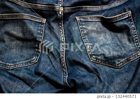 カッコいいジーンズ 132440571