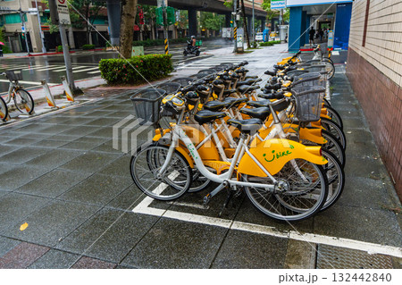 台湾 台北市内のレンタルサイクル 大安駅前 台湾 台北市内のレンタルサイクル 大安駅前 132442840