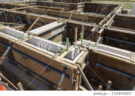 住宅建設素材　基礎 132445007