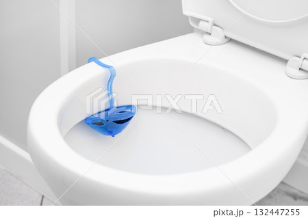Blue toilet bowl cleaner tablets 132447255