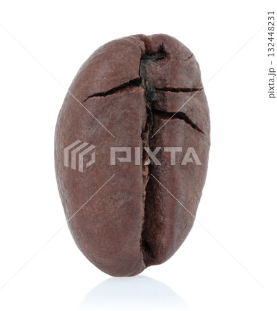 Roasted Coffee Bean in full focus, isolated on transparent background Roasted Coffee Bean in full focus, isolated on transparent background 132448231