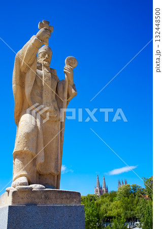 Burgos San Pablo bridge Statues on Arlanzon river Burgos San Pablo bridge Statues on Arlanzon river 132448500