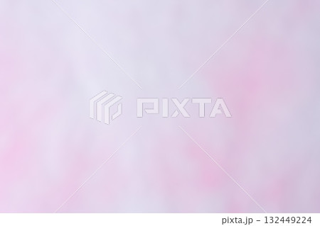 淡いピンクの柔らかなグラデーション背景 淡いピンクの柔らかなグラデーション背景 132449224