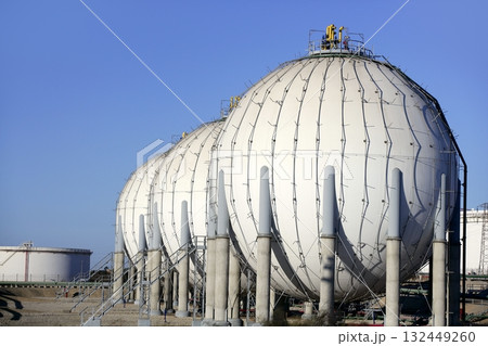 Big chemical tank petrol container oil industry Big chemical tank petrol container oil industry 132449260