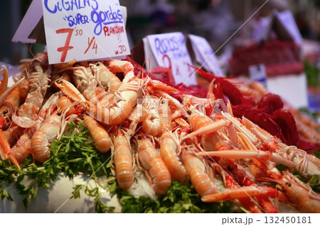 seafood in market over ice 132450181