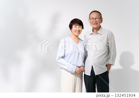 シニア夫婦 ポートレート シニア夫婦 ポートレート 132451934