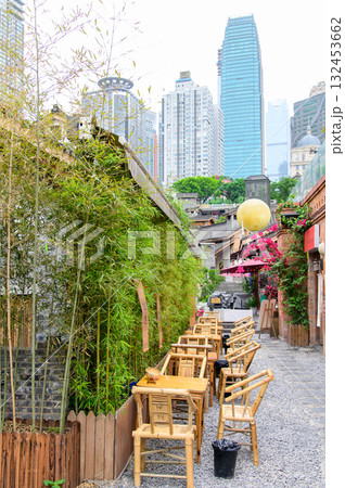 中国の重慶にある十八梯のとても美しい古い街並み風景 中国の重慶にある十八梯のとても美しい古い街並み風景 132453662