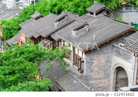 中国の重慶にある十八梯のとても美しい古い街並み風景 中国の重慶にある十八梯のとても美しい古い街並み風景 132453682