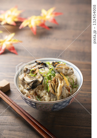 牡蠣の炊き込みごはん 牡蠣の炊き込みごはん 132454008