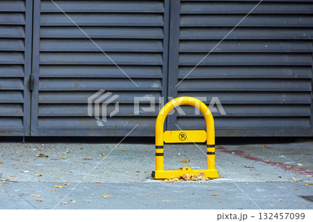 Reserved parking bollard 132457099