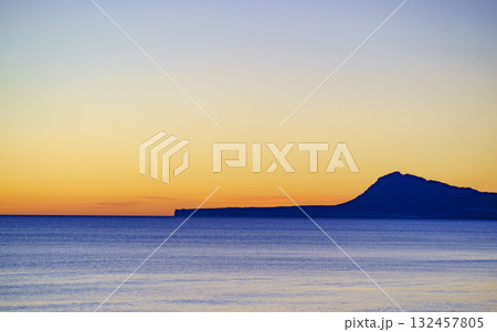 Sunrise over sea Sunrise over sea 132457805