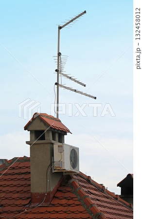 Roof with antenna and air conditioning 132458012