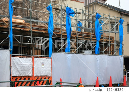 型枠建て込み(建築躯体工事) 型枠建て込み(建築躯体工事) 132463264