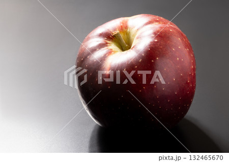 ［山形県産　りんご］秋映 132465670