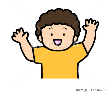 喜ぶ　アジア人の男の子 132466266