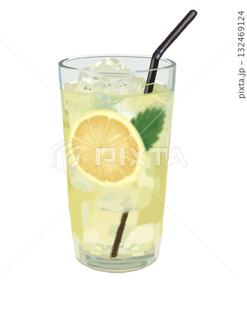 レモネード（スライスレモンとミントの葉入り）ストロー付き 132469124