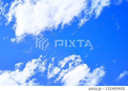青空と雲イメージ 青空と雲イメージ 132469488