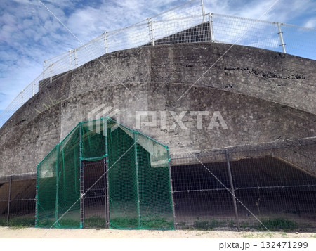 掩体壕 掩体壕跡 戦争遺構 (長崎県大村市/下原口公園) 掩体壕 掩体壕跡 戦争遺構 (長崎県大村市/下原口公園) 132471299