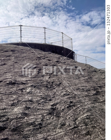 掩体壕 掩体壕跡 戦争遺構 (長崎県大村市/下原口公園) 掩体壕 掩体壕跡 戦争遺構 (長崎県大村市/下原口公園) 132471303