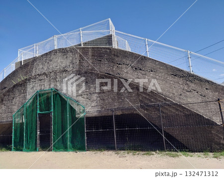 掩体壕　掩体壕跡　戦争遺構  (長崎県大村市／下原口公園) 132471312