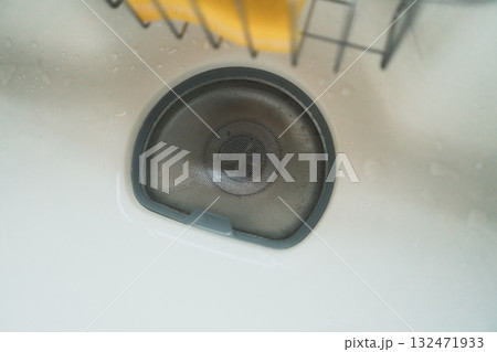 キッチンの排水口のゴミ受け 132471933