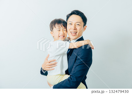 シングルファザー 父親 シングルファザー 父親 132479430