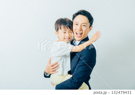 シングルファザー　父親 132479431