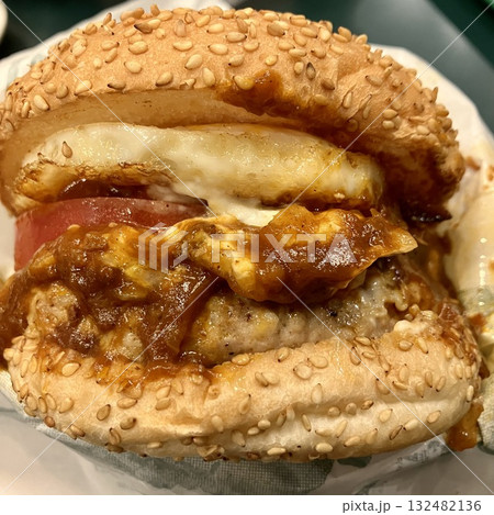 ラッキーエッグバーガー 132482136