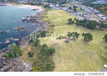 種差海岸　種差天然芝生地　青森県八戸市（ドローンによる空撮） 132482419