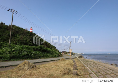 秋田　男鹿　鵜ノ埼灯台 132483201