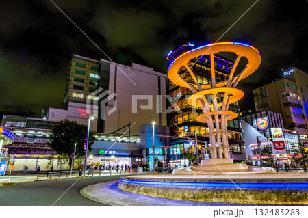 日本の東京都市景観 大塚駅などを望む 132485283