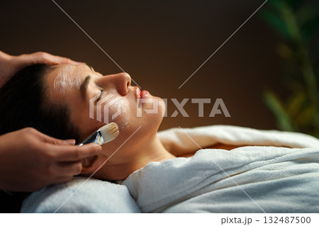 Skin care and massage 132487500