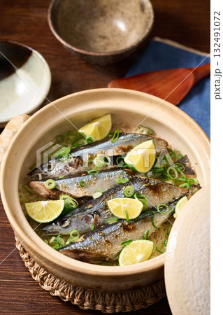 土鍋で炊いたさんまご飯 132491072