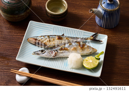 秋刀魚の塩焼き 132491611
