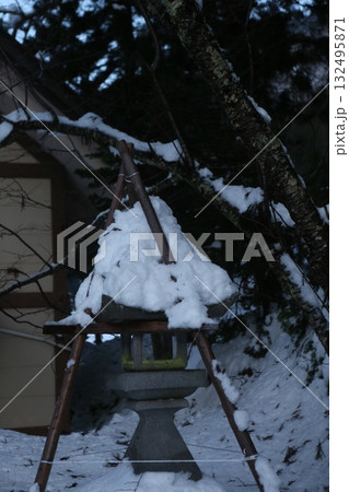 石灯籠 石灯篭 石燈籠 132495871