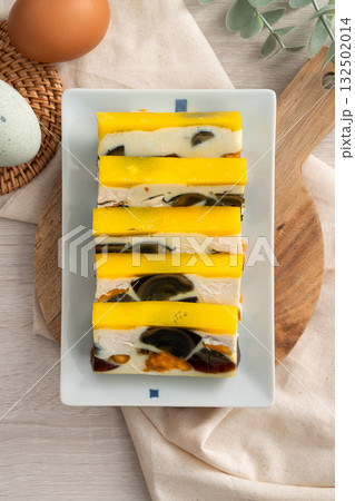 3つ 色 カラー 132502014