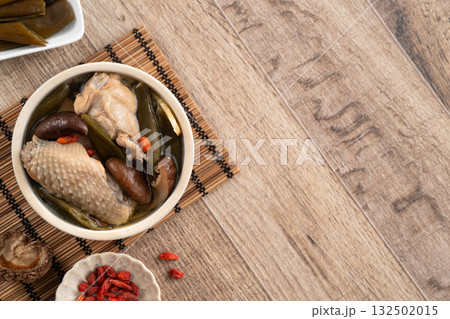 鶏 チキン ニワトリ 132502015