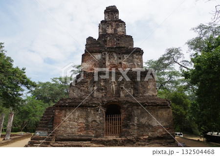 スリランカ　世界遺産　古都ポロンナルワ 132504468